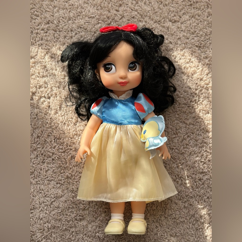 Disney Store Animator Collection Doll Snow White 16” H